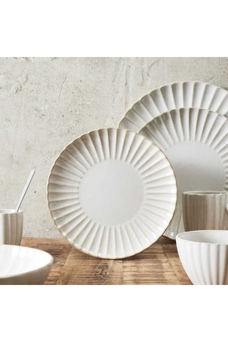 6 assiettes plates en céramique et grès - 21,7 cm