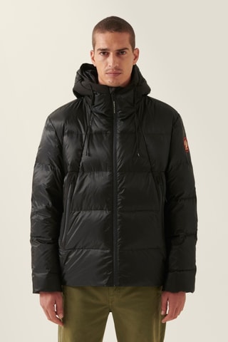 Blusão com capuz - Preto