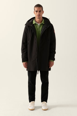 Parca com capuz - Preto