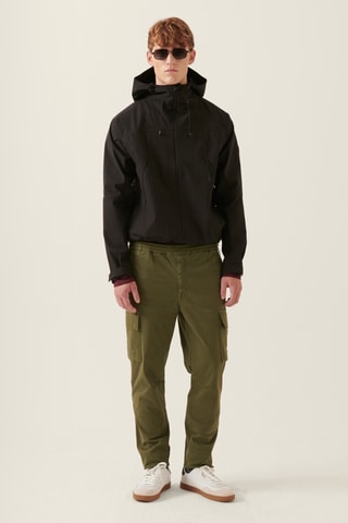 Casaco com capuz - Preto