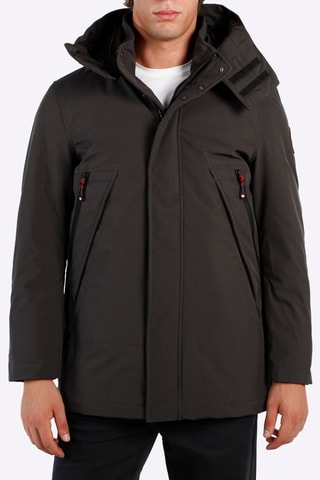 Parca com capuz - Preto