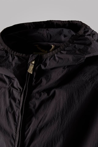 Casaco com capuz - Preto