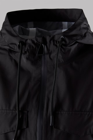 Corta-vento com capuz - Preto