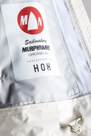 Corta-vento com capuz - Cru