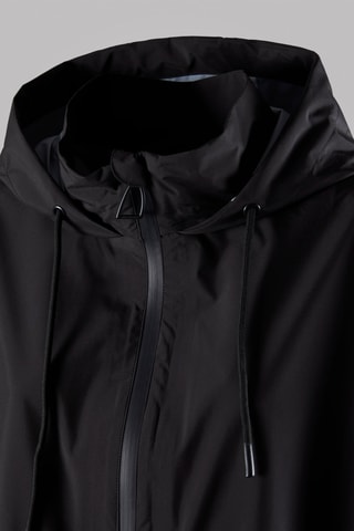 Corta-vento com capuz - Preto