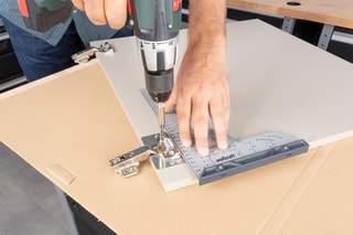 Kit de réparation pour charnières invisibles - Côté porte, 17 pièces