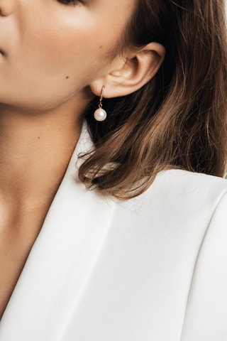 Coffret relógio de quartzo em aço, diamante e brincos e pérolas finas Scarelett