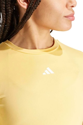 Trainingsshirt Techfit - Mosterdgeel