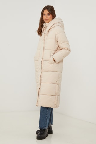 Blusão comprido com capuz-  Creme