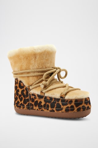 Boots com plataforma em couro de carneiro - Bege