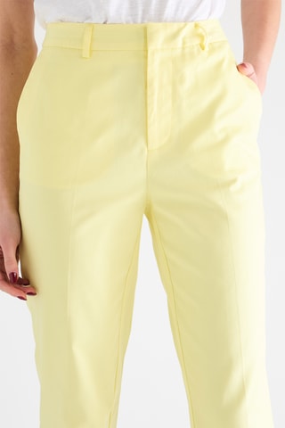 Chino en coton biologique - Jaune pâle