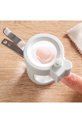 Corta-unhas com lupa e lima