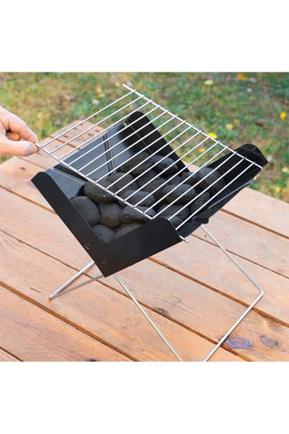 Mini-barbecue de mesa com carvão Preto
