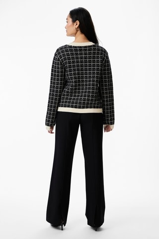 Vest - Zwart en Ecru - Yas