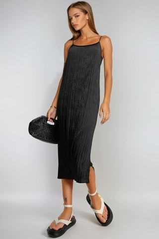 Vestido direito - Preto - Monki