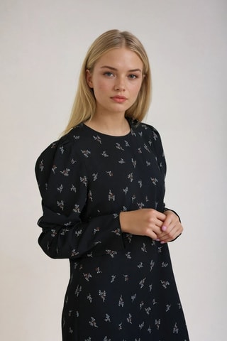 Vestido direito - Preto - Monki