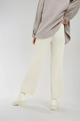 Calças - Bege - Monki