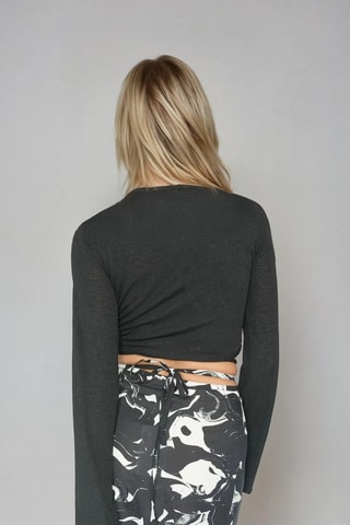 Crop top traçado - Preto - Monki