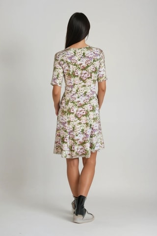 Vestido direito - Branco e verde-claro - Monki