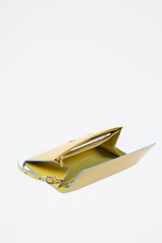 Carteira em couro - 
Amarelo