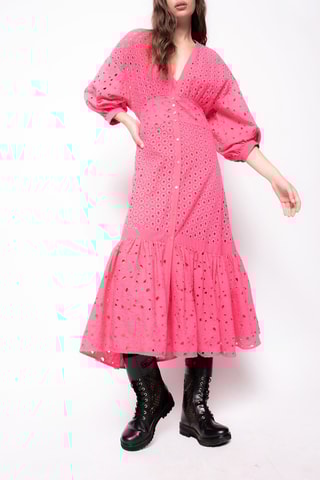 Vestido comprido em bordado inglês - Rosa