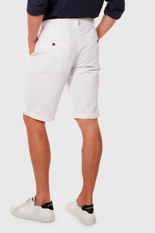 Bermudas Branco