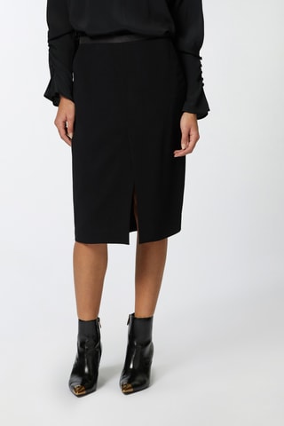 Saia direita - Preto