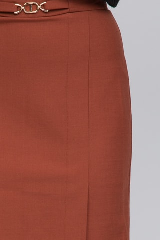 Saia direita - Vermelho-tijolo