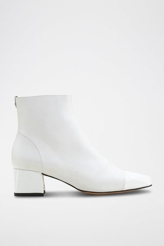 Botins em couro Camilia Branco