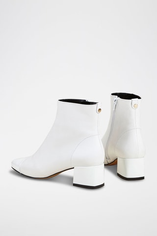 Botins em couro Camilia Branco