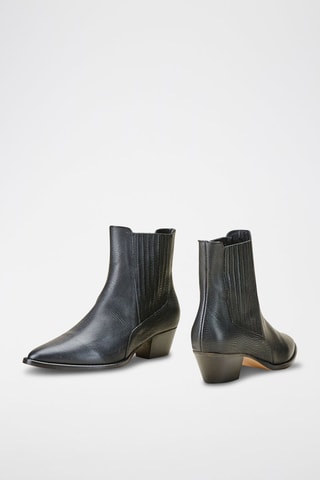 Botins subidos em couro Vantalucia - Preto