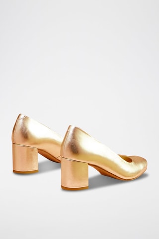 Sabrinas de salto em couro de cabra napa Wougy Met Dourado