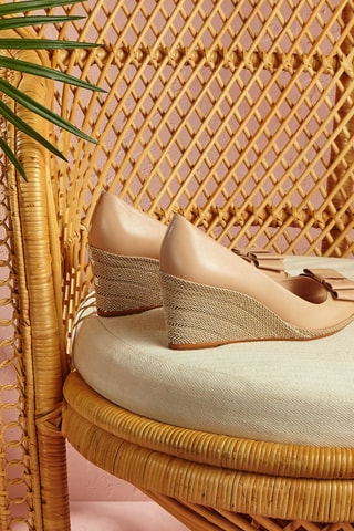 Sandálias de cunha em couro de vaca Mayana 2 - Nude