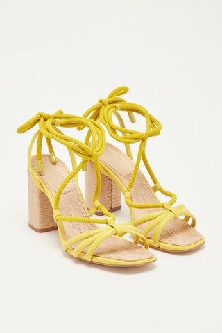 Sandales à talons en cuir de veau velours Barbara - Jaune