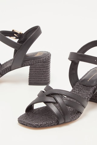 Sandálias de salto Zaggi Preto