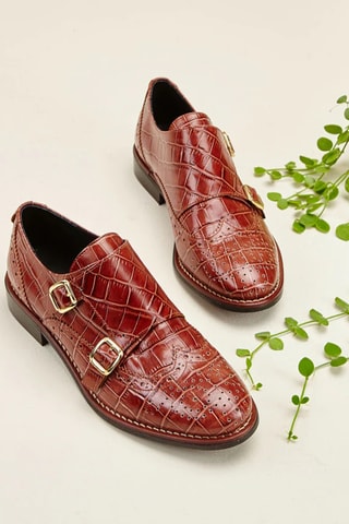 Derbies com fivela em couro envernizado em couro Vivalie - Castanho