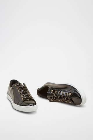 Sapatilhas em couro de vitelo envernizado Vivea - Preto