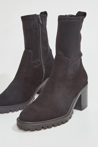 Botins em nobuck Voceta - Preto