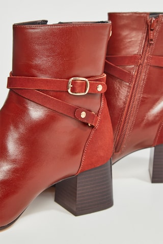 Botins em couro Zolana - Castanho