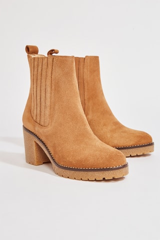 Botins em nobuck Bena - Camel