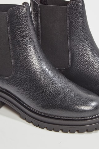 Botins Chelsea em couro Feliciba - Preto