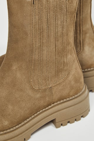 Botins em nobuck Freja - Caqui