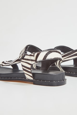 Sandálias em couro Hines - Preto