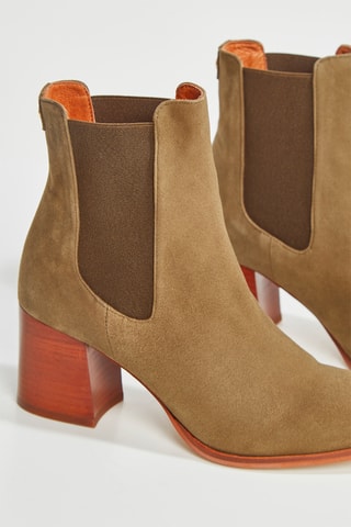 Botins Chelsea em nobuck Lanae - Caqui
