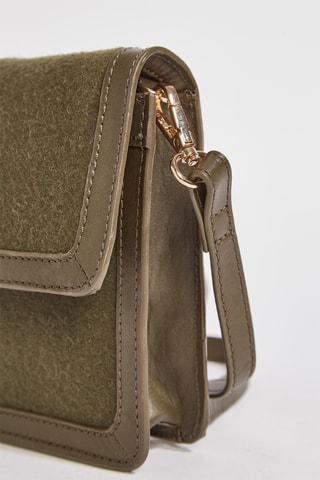 Mala a tiracolo em couro Allan - Caqui