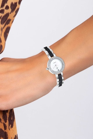 Relógio de quartzo com um diamante 
Preto