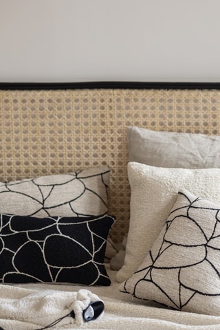 Coussin Dany - Ecru et noir - 40 x 65 cm