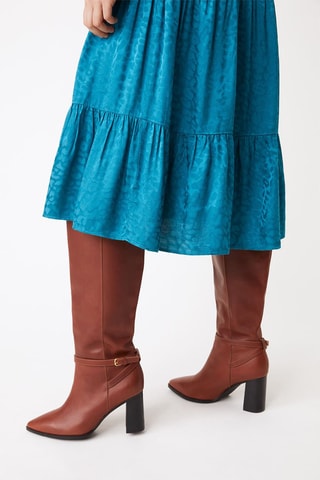 Botas em couro - Castanho