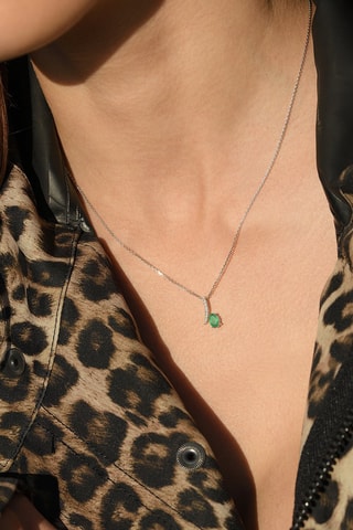 Pendentif Belle Emeraude Or blanc, diamants et émeraude