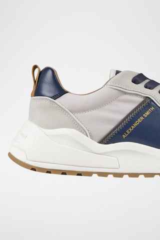 Baskets - Gris clair et bleu marine